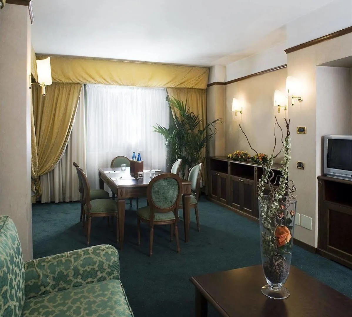 Nyx Hotel Rome By Leonardo Hotels 4*,